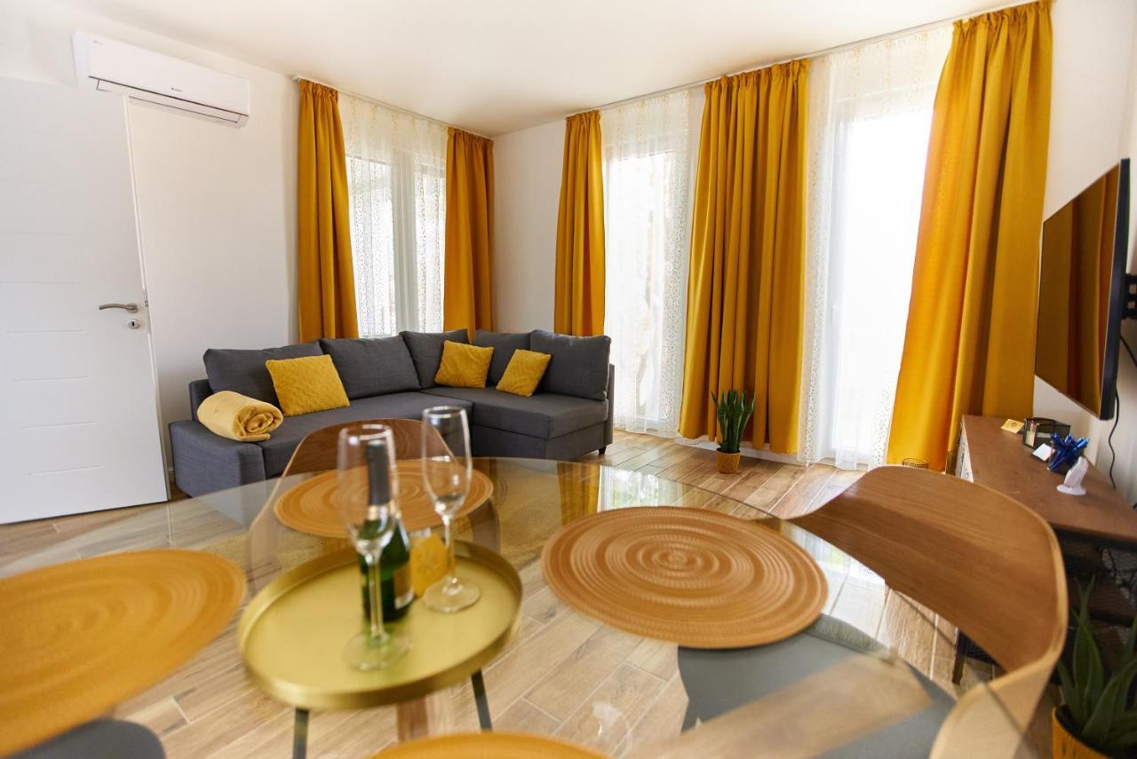 شقة Starlight Bronze Szeged- Exclusive المظهر الخارجي الصورة